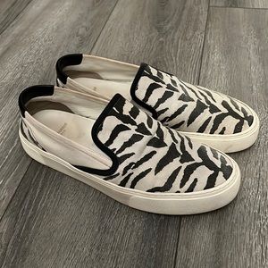 Saint Laurent slip on shoes 43